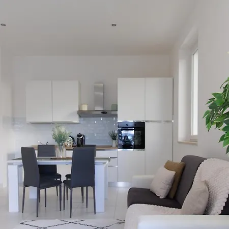 Sky Suite Green Pomezia Exterior foto